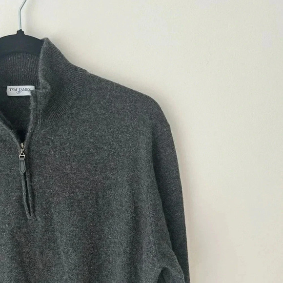 Tom James 100% cashmere 1/2 zip sweater - Picture 2 of 9